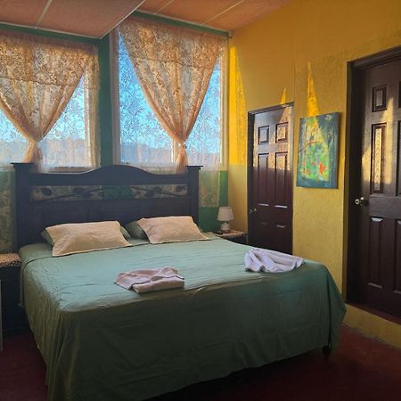 Casa Maya Itza Flores Εξωτερικό φωτογραφία