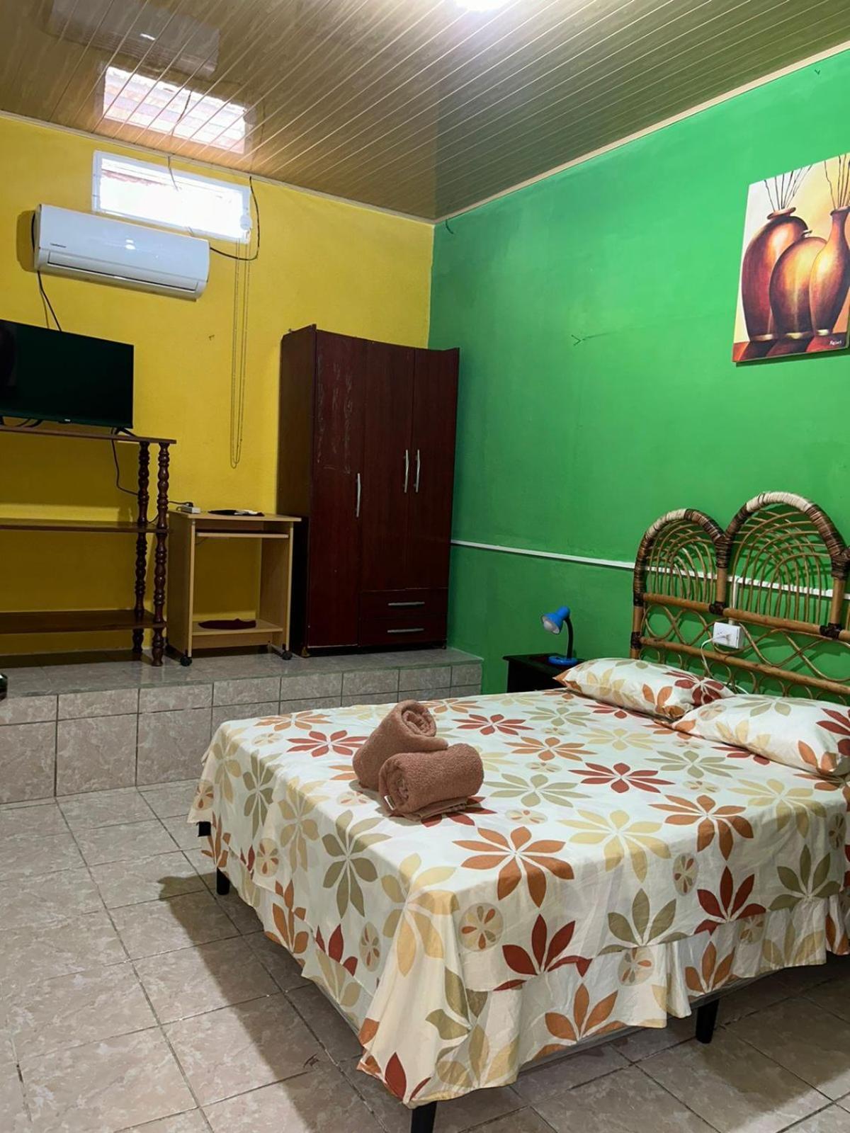 Casa Maya Itza Flores Εξωτερικό φωτογραφία