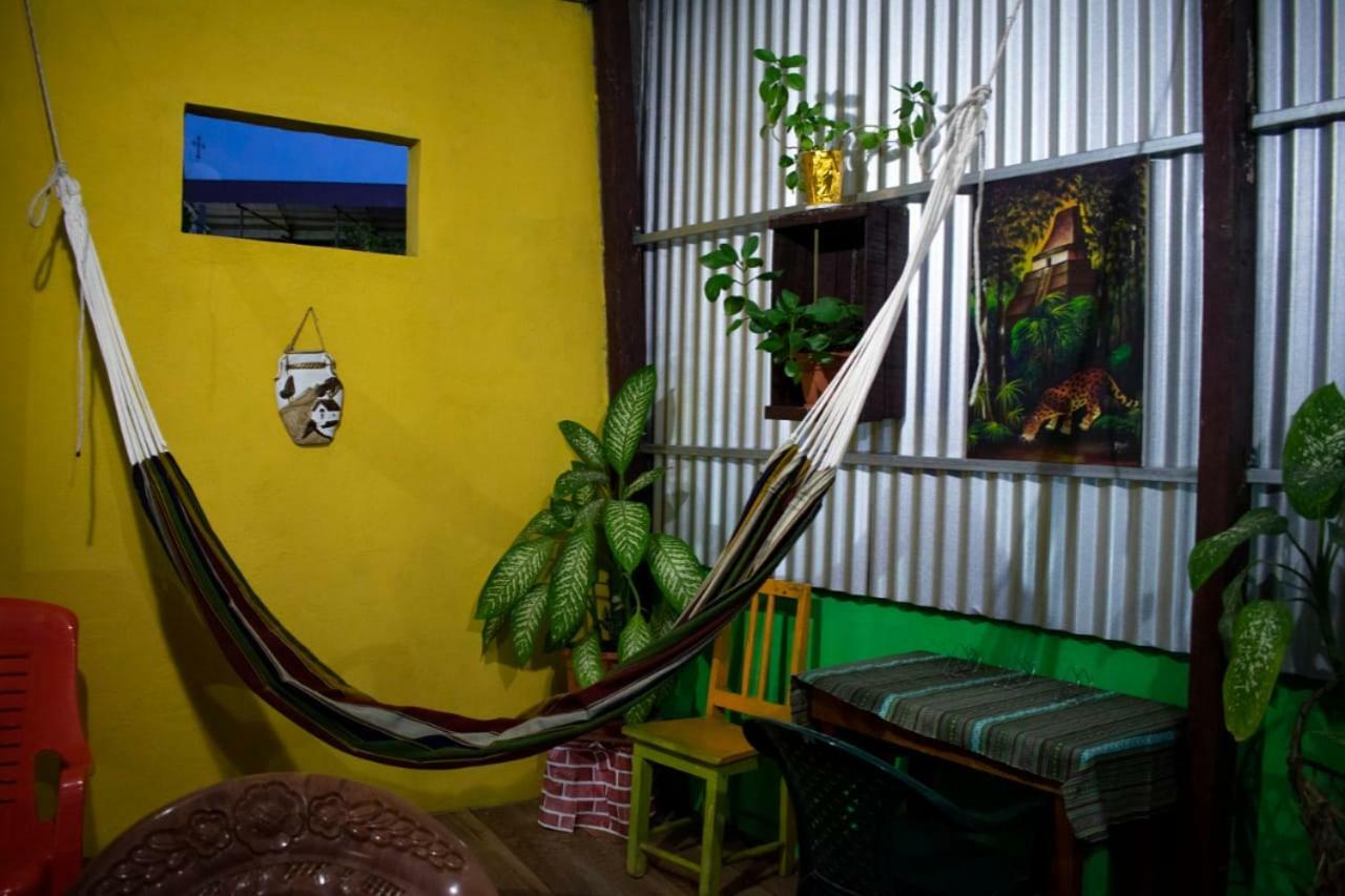 Casa Maya Itza Flores Εξωτερικό φωτογραφία